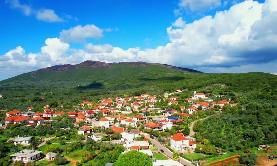 Κρεμμύδια: ένα χωριό διαμάντι που μπήκε στο βιβλίο Γκίνες!