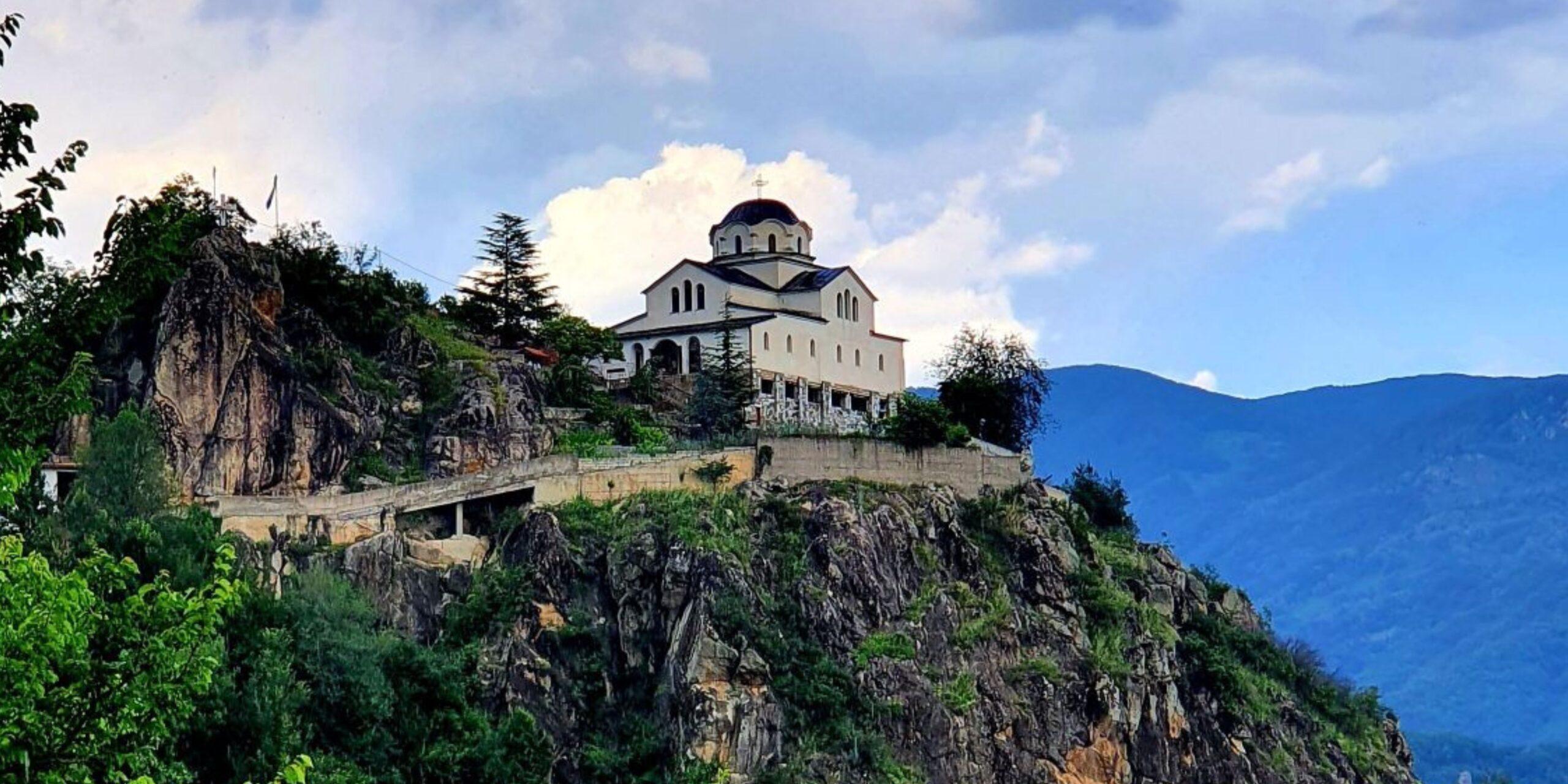 Η Μεταμόρφωση του Σωτήρος στον ιερό βράχο της Πρασινάδας